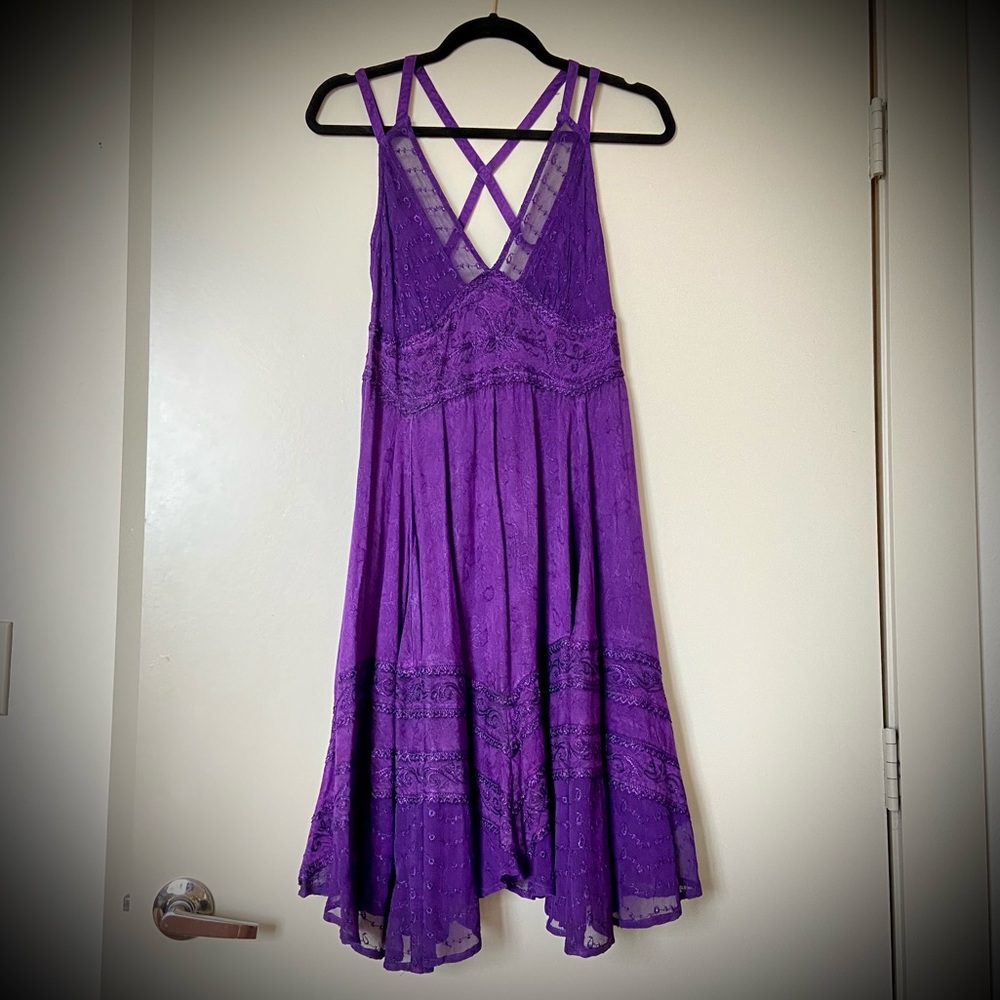 Advance Apparels purple strappy midi dress